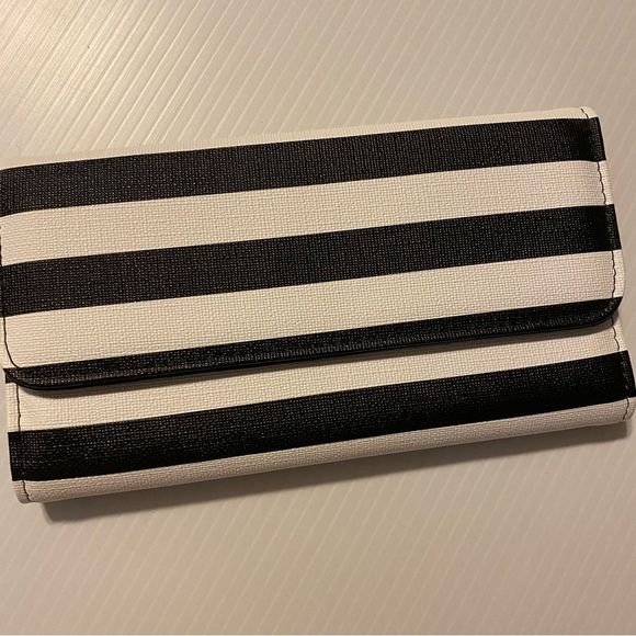 Kut From The Kloth Wallet striped black and white wallet-NWT - Picture 3 of 6